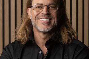 Dr. Robert Whitfield MD in Austin