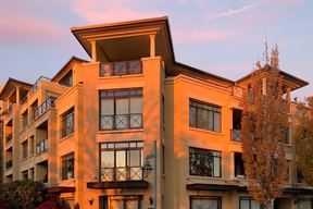 Dr. Zachary Joos, MD in Kirkland