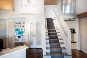 Esana Plastic Surgery Center & MedSpa in New Haven