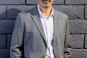Farbod Esmailian, MD FACS in Long Beach