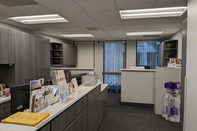 Glazer Dermatology in Chicago