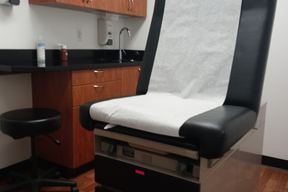 Heidelberg Dermatology Pc: Heidelberg Karen A MD in Detroit