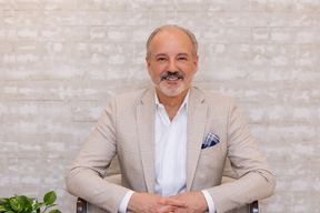 John Reilly MD Plastic Surgeon in Fairfield
