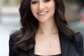 Julie Bittar de la Cruz, MD in Miami