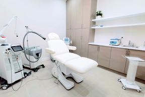 La Déesse Cosmetic Clinic - Vaughan in Vaughan