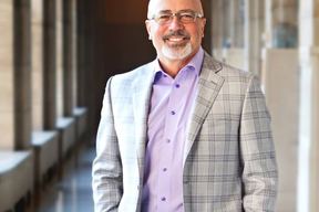 Lincoln Plastic Surgery Mitchell J. Henry, M.D. in Lincoln
