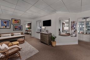 Lori H. Saltz, M.D. - RETIRED in La Jolla