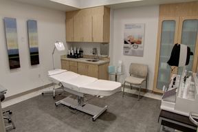 Patti Flint MD PC FACS in Scottsdale