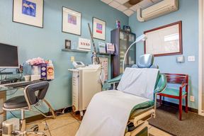 Rex Moulton-Barrett, MD Plastic Surgery & MediSpa in Los Angeles