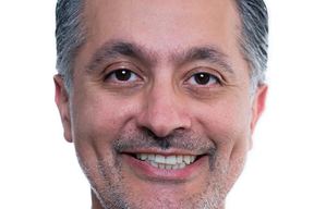 Reza Momeni, MD - Plastic Surgeon in Jersey City