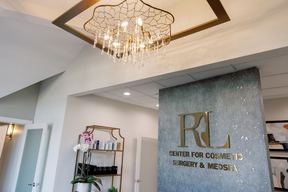 RL Center for Cosmetic Surgery & Medspa in Schaumburg