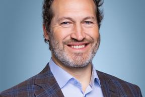 Robert Garza, MD in Nashville