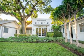 Sunset Dermatology Skin Laser & Vein Center in Miami