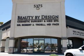 Troell Cosmetic Surgery & Facial Plastic Clinic in Las Vegas